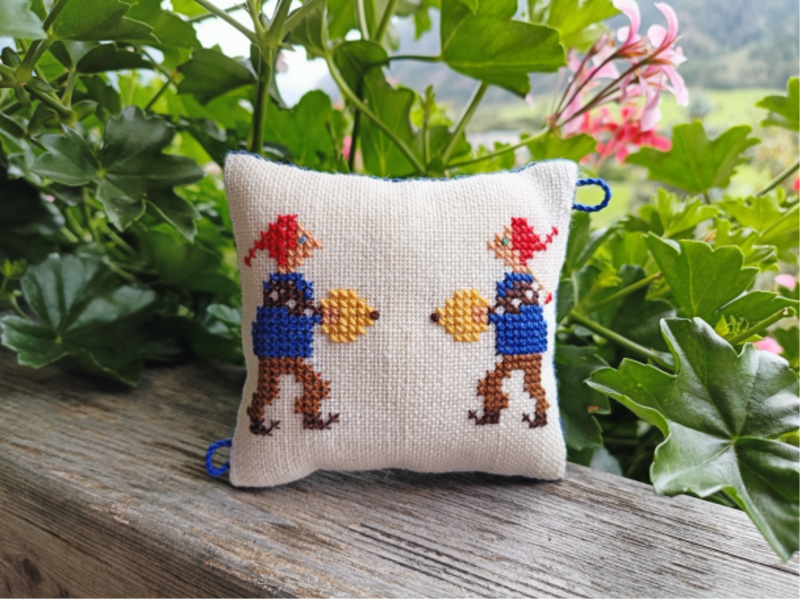 Stickwettbewerb Kloster Tessanda Handstickerei Müstair