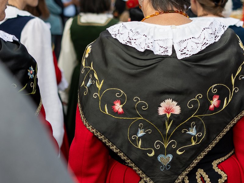 Trachten Archiv Mach mit Kloster Müstair Graubünden