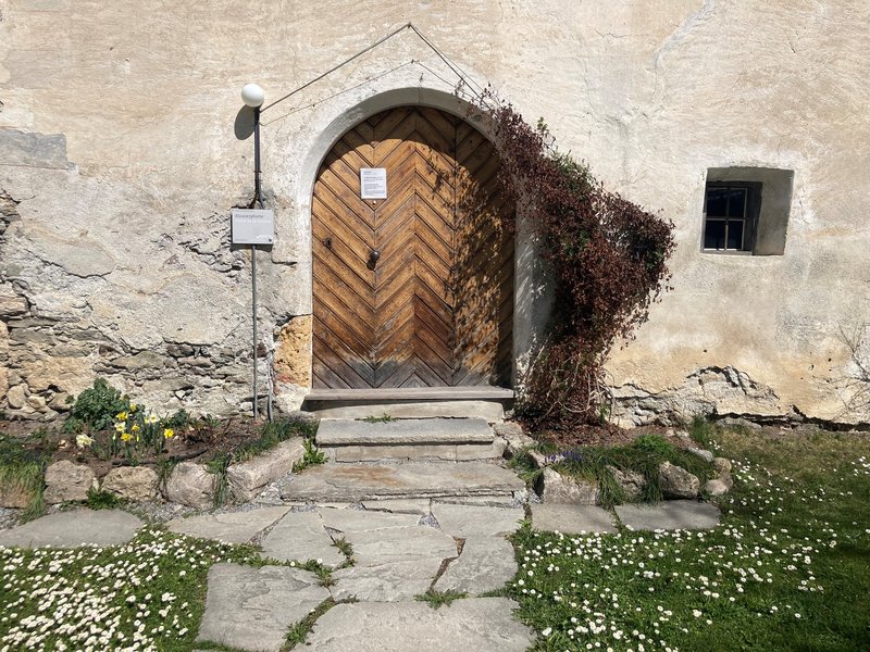 Die Klosterpforte - Einkehren in das Kloster