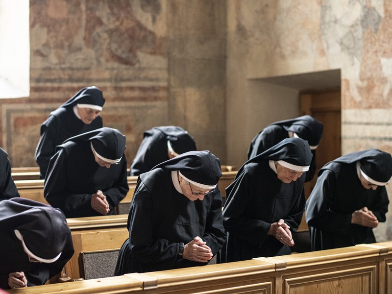 Gebete der Nonnen im Kloster St. Johann Müstair, Bild: Mayk Wendt