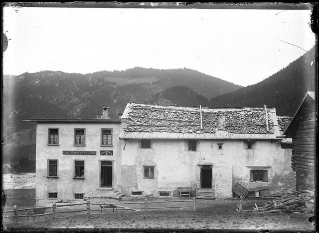 Johann Feuerstein, Val Müstair, Bilder ohne Legenden, 1892 - 1899 Johann Feuerstein, Val Müstair, fotografias sainza legendas, 1892-1899